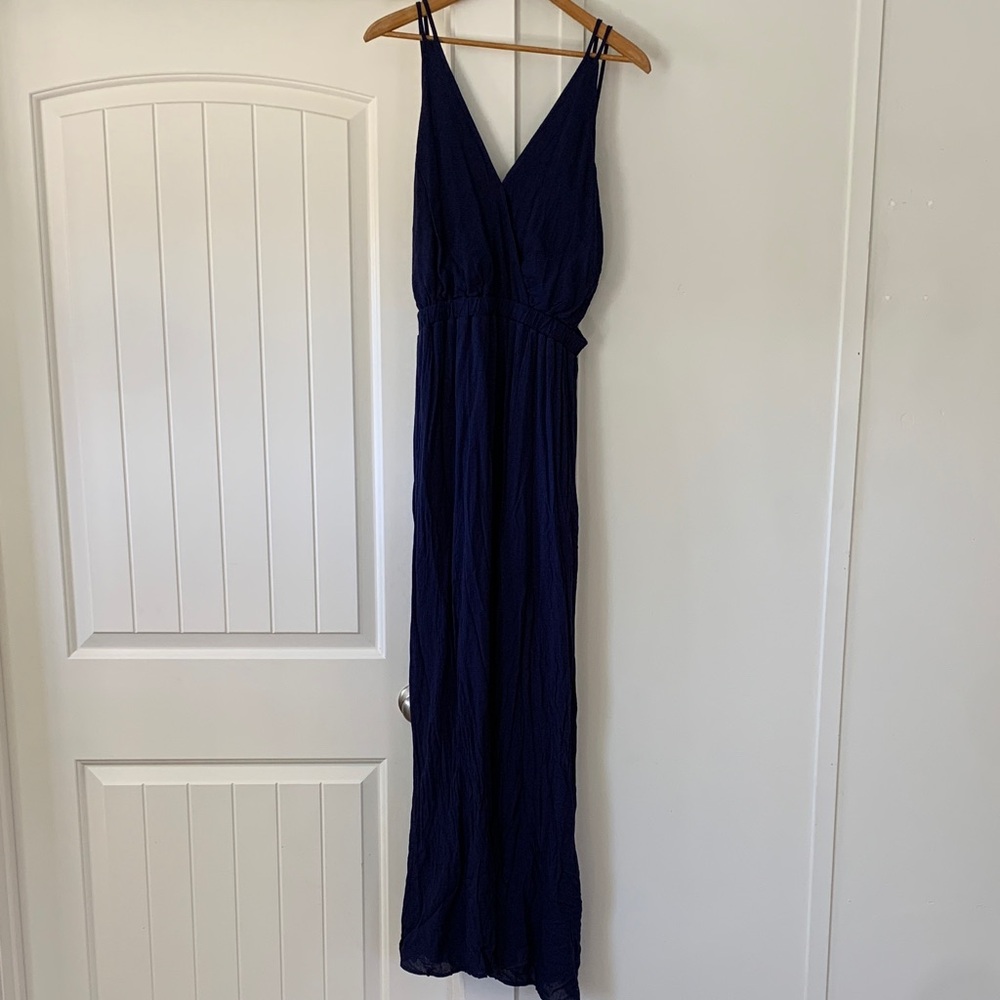 Lulu's Navy V-Neck Maxi Dress with Thin Straps